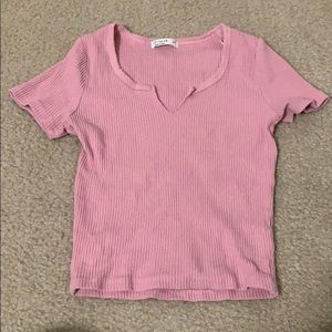 pink tee